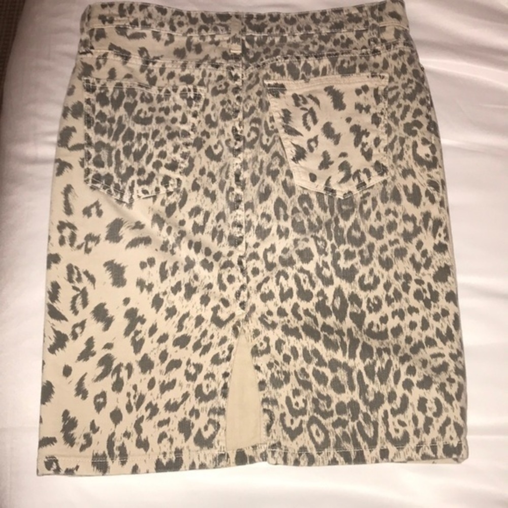 Current/Elliott The Stiletto Leopard Denim Mini Skirt Size 24 - Picture 8 of 8